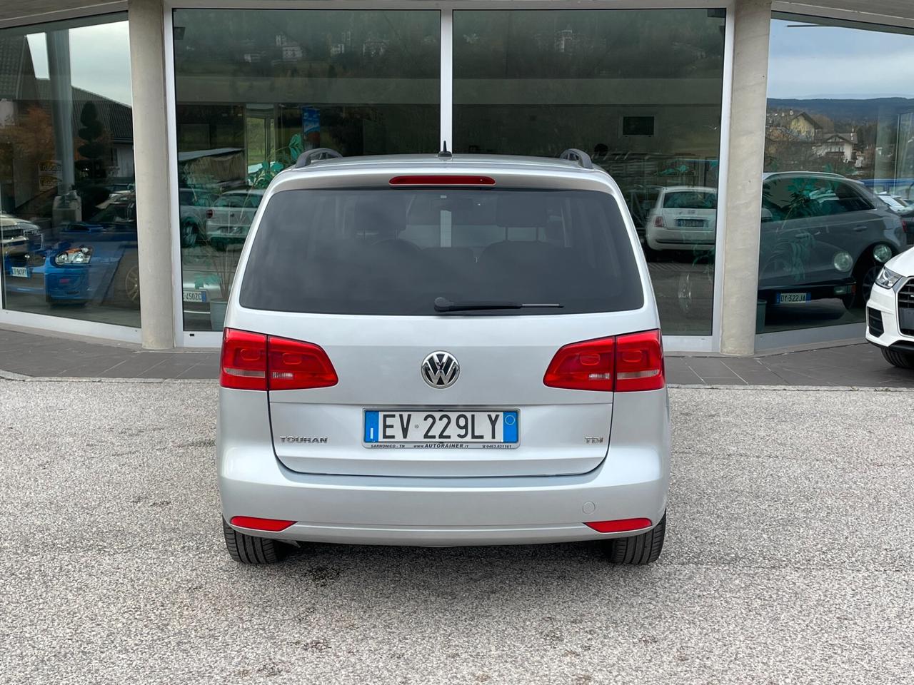 Volkswagen Touran 1.6 TDI Comfortline "7 POSTI"