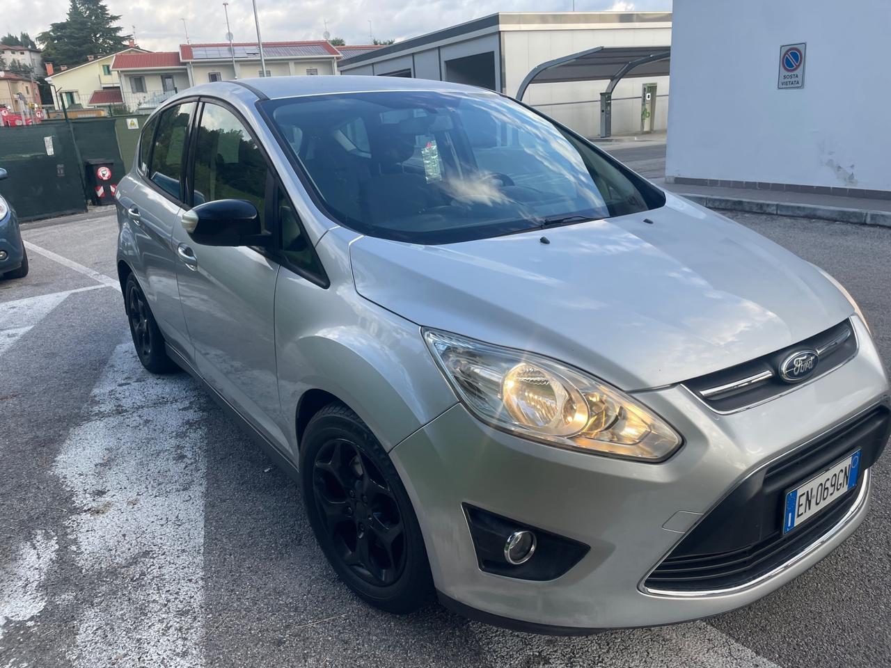 Ford C-Max 1.6 TDCi anno 2012 pronta al uso