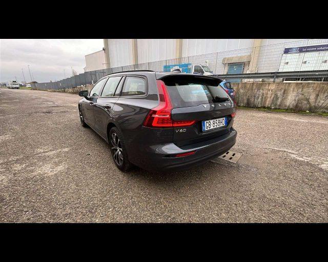 VOLVO V60 D3 Geartronic Momentum Business