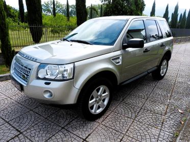 Land Rover Freelander 2.2 TD4 S.W. XS autom. navi 152CV