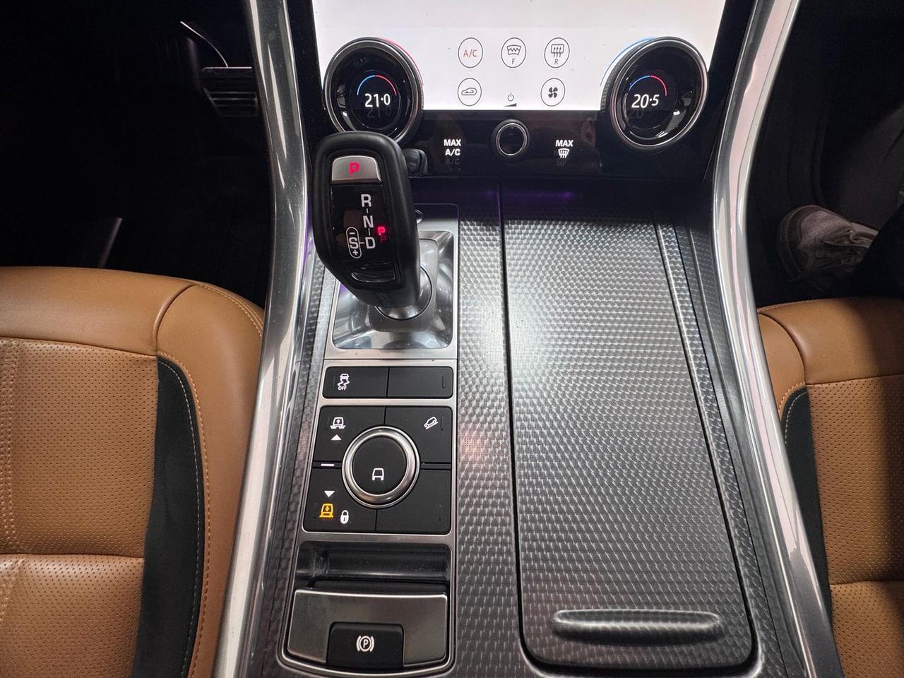 Land Rover Range Rover Sport HSE Dynamic 3.0 D 250 MHEV