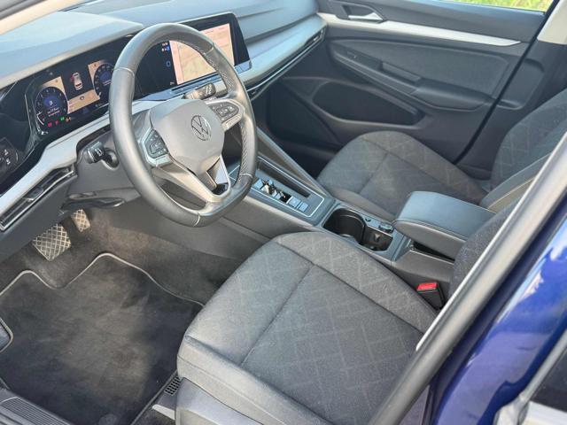VOLKSWAGEN Golf 1.0 eTSI EVO DSG Life