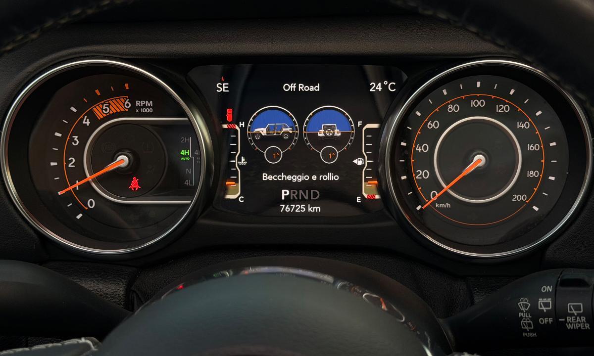 JEEP Wrangler Unlimited 2.2 Mjt II Sahara