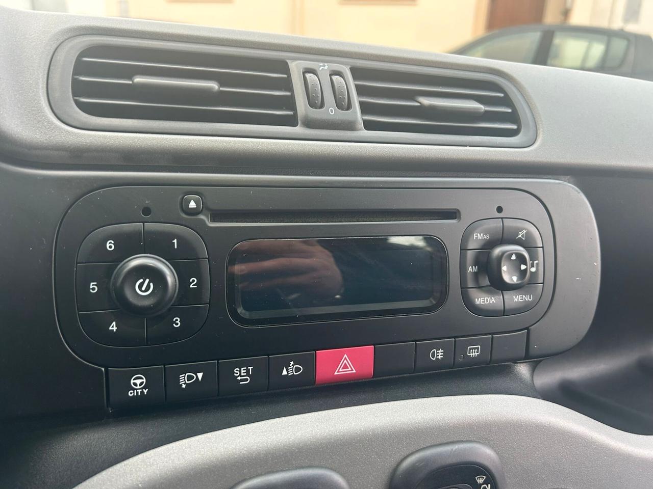 Fiat Panda 1.2 51 Kw EASY - 2013