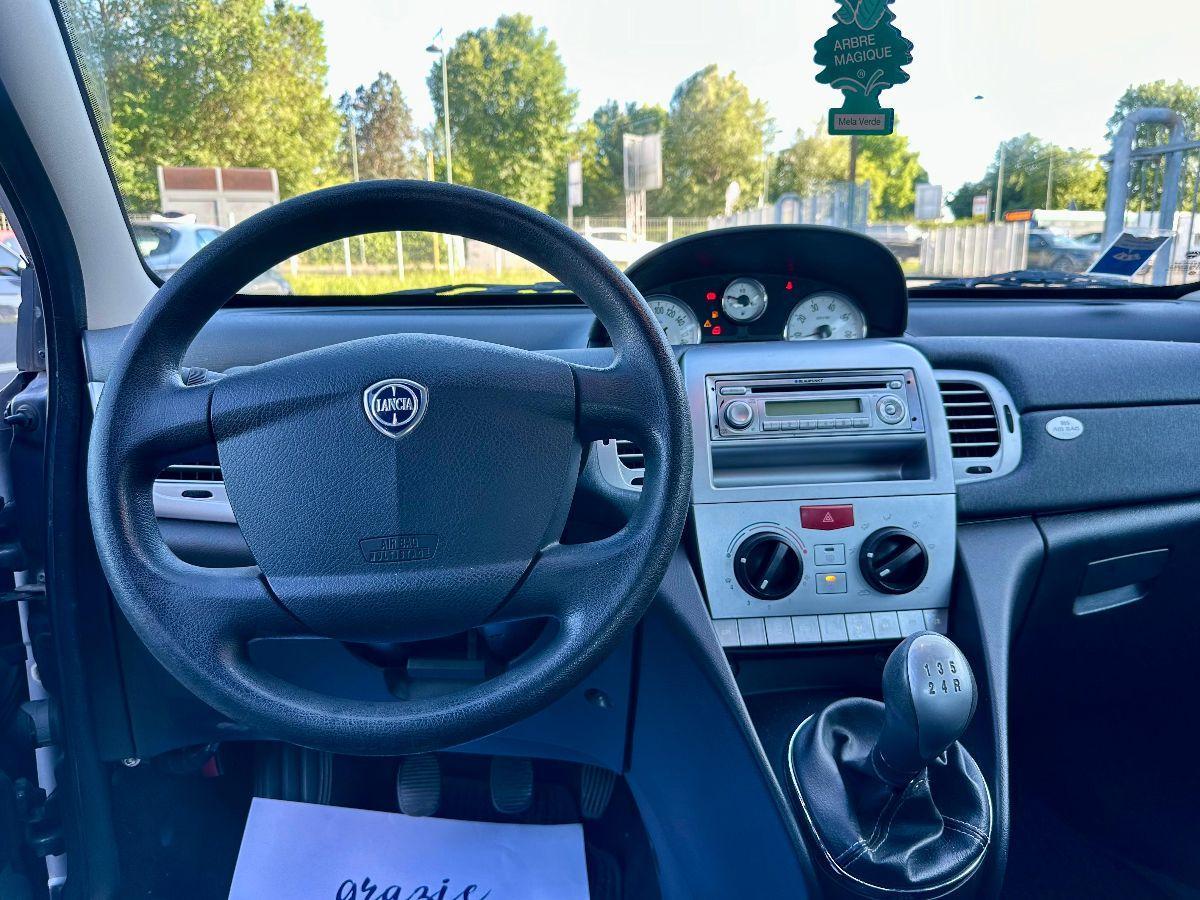 LANCIA - Ypsilon - 1.3 MJT Diva 2011