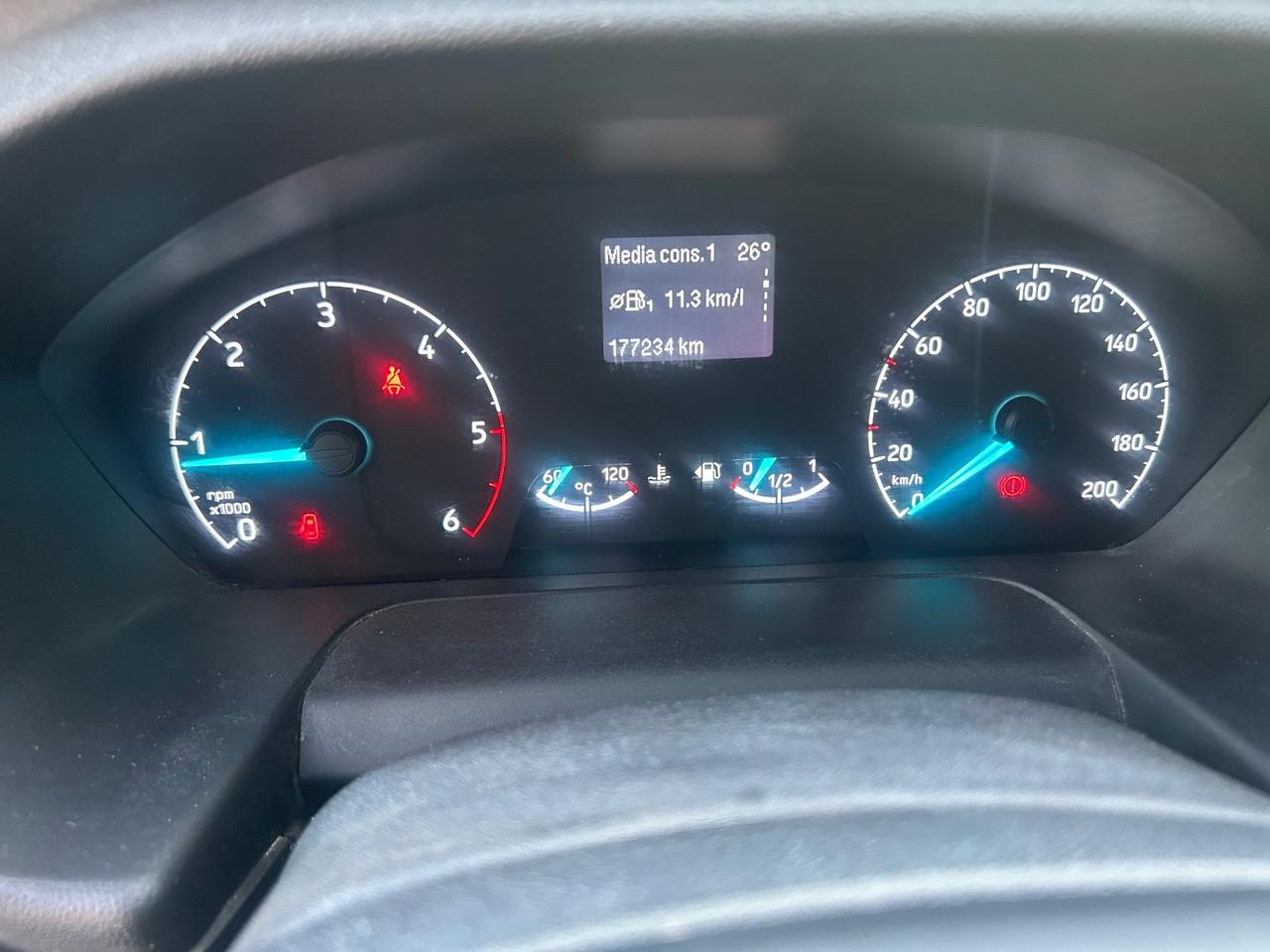 Ford Transit Custom 320 2.0 TDCi 2018
