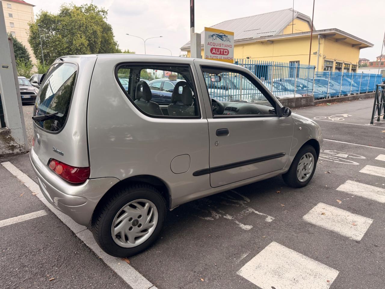 Fiat 600 1.1 Suite *CLIMA,IDROGUIDA,VETRI ELETTR*