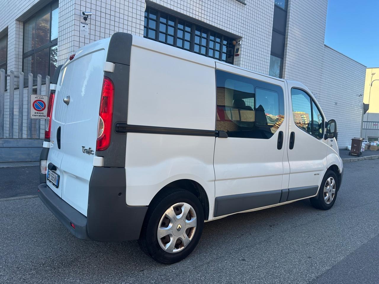 Renault Trafic T29 2.0 dCi/115 PL-TN-DC Furgone DPF QS