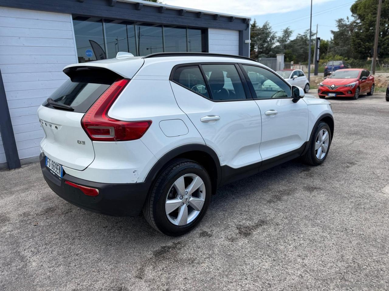 VOLVO XC40 D3 AWD Geartronic Business