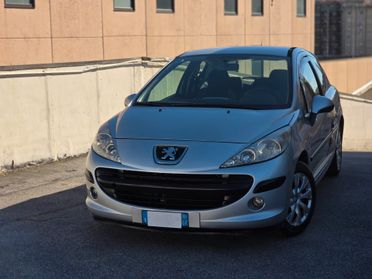Peugeot 207 1.4 HDi 70CV 3p. ONE Line