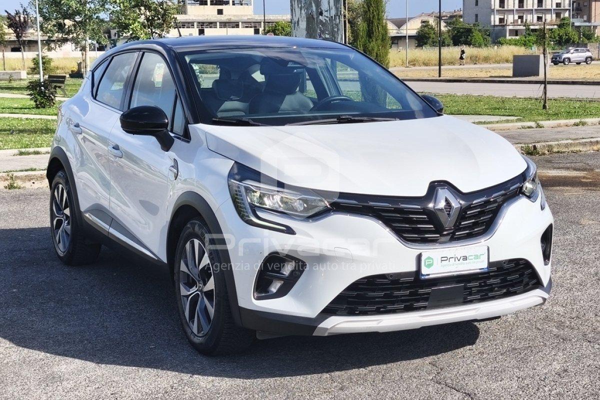 RENAULT Captur Blue dCi 95 CV Intens