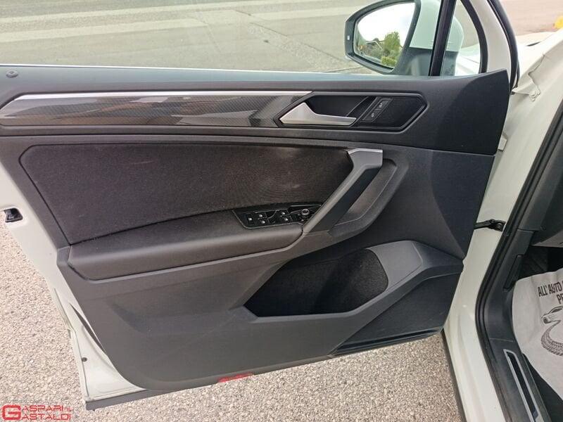 Volkswagen Tiguan 1.5 TSI Advanced BMT DSG ACT R Line