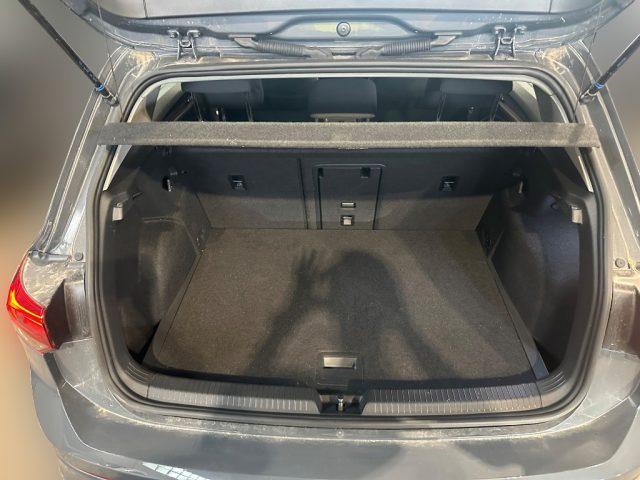 VOLKSWAGEN Golf 1.0 eTSI EVO DSG Life Virtual, ACC, AppConnect