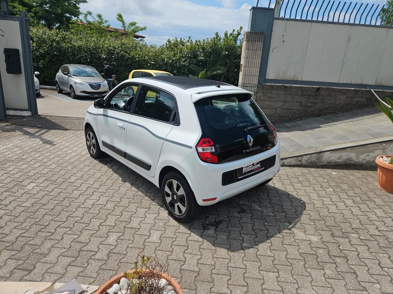 Renault Twingo SCe Limited