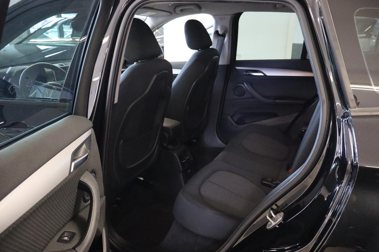 BMW X1 18d xDRIVE ADVANTAGE STEPTRONIC