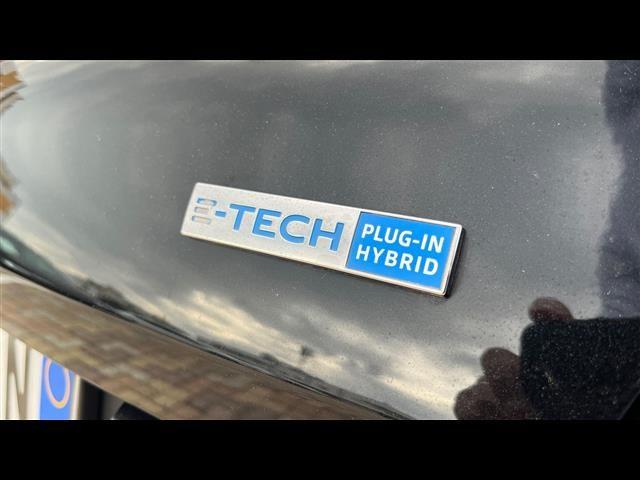 RENAULT Captur 1.6 E-TECH Plug-in Hybrid 160cv Intens Auto