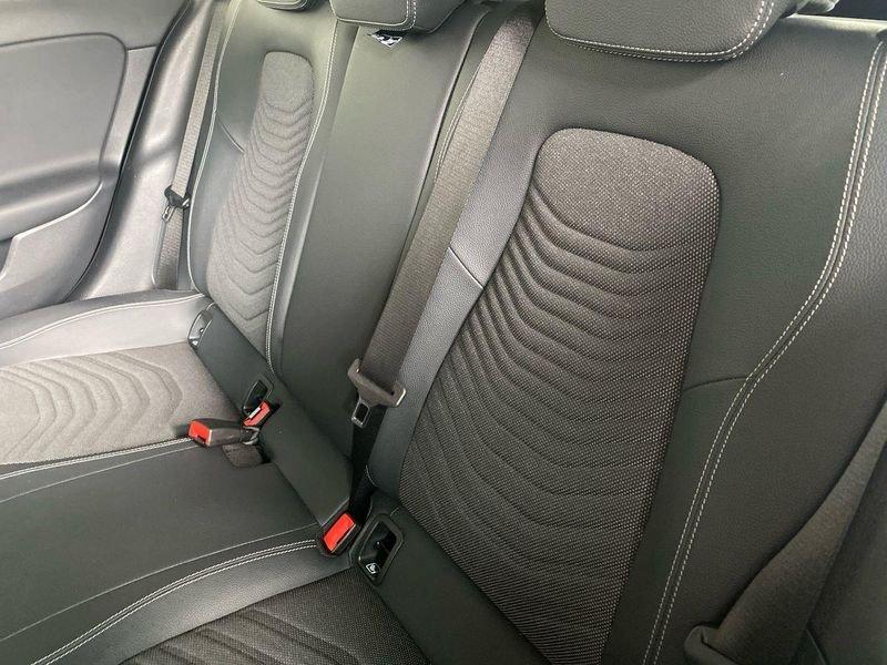 Mercedes-Benz CLA CLA 180 d Advanced