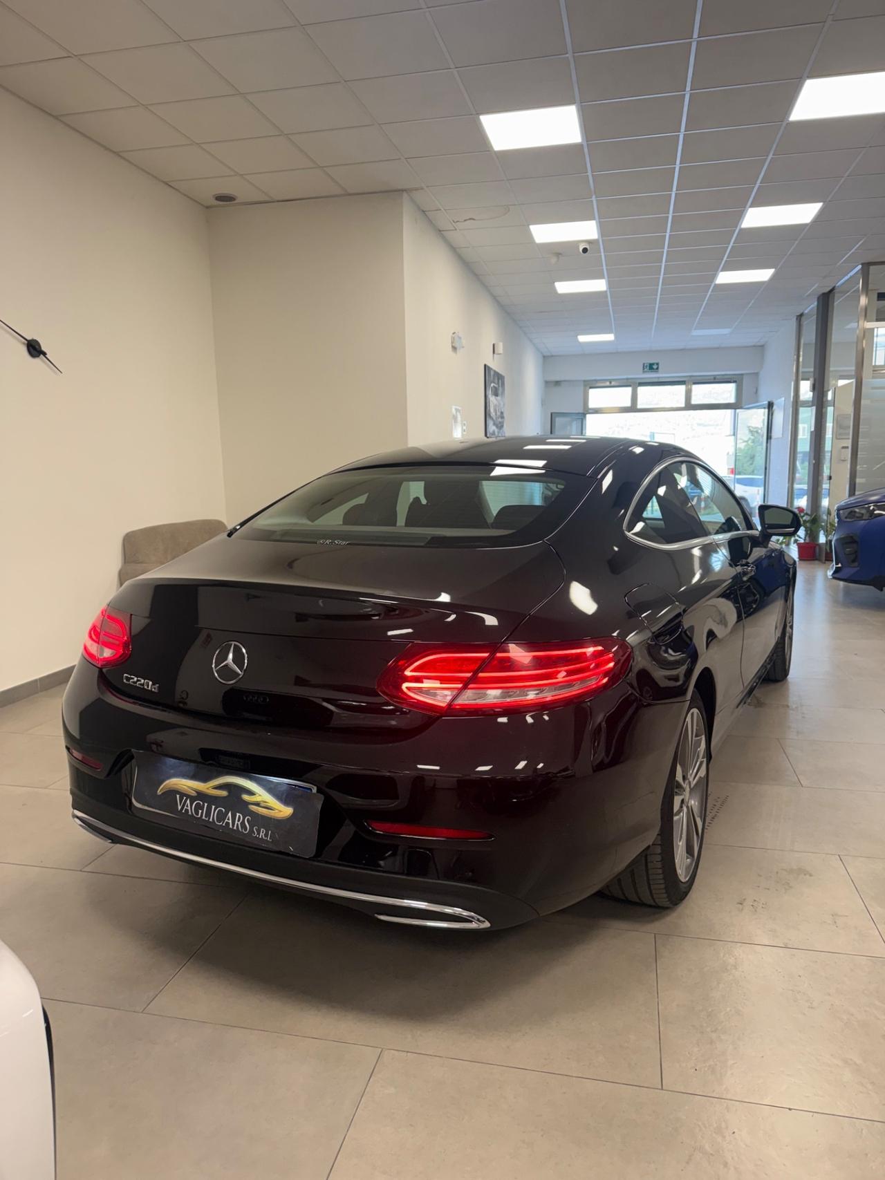 Mercedes-benz C 220 d Coupé Premium