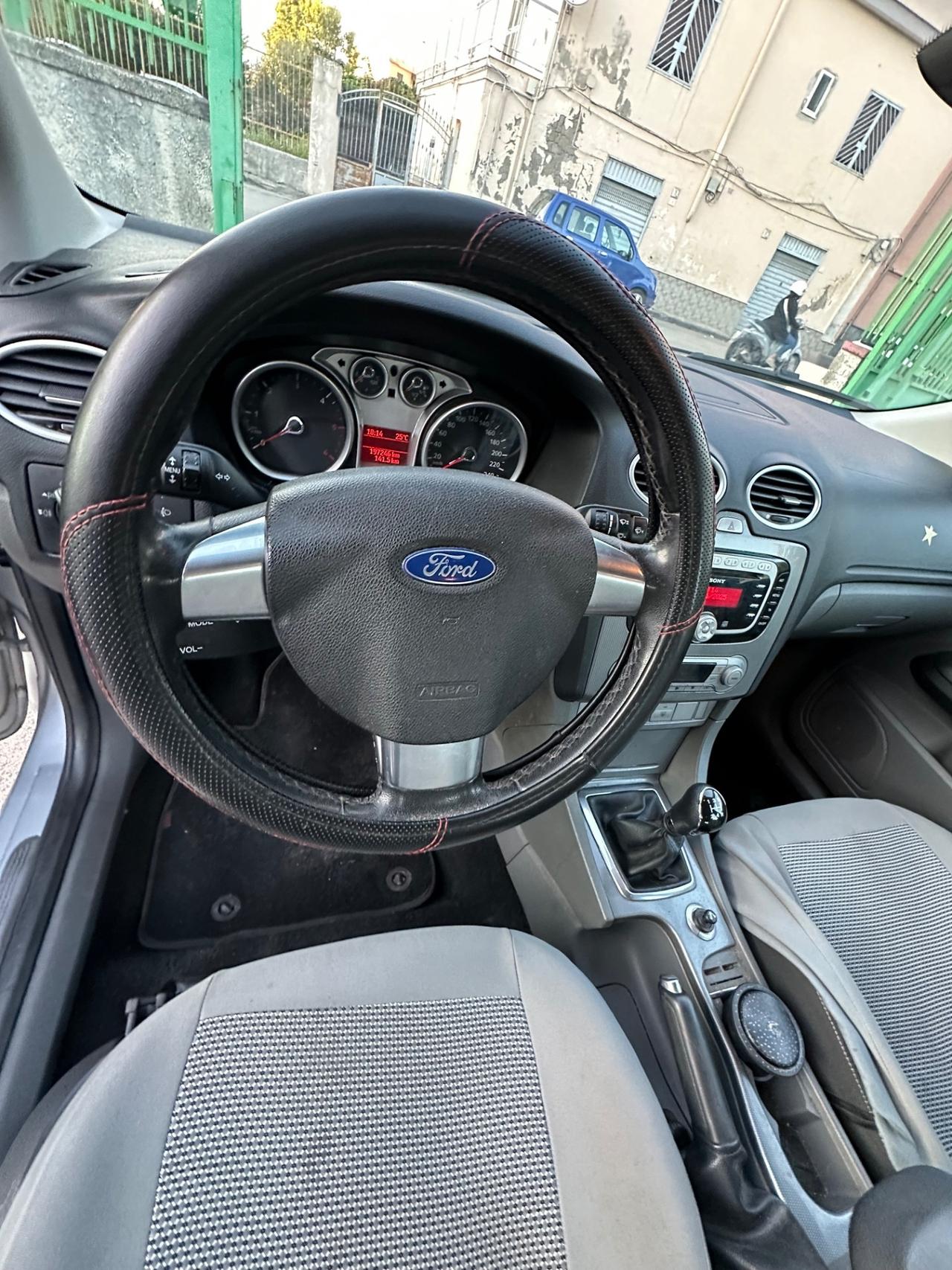 Ford Focus 1.6 TDCi (110CV) 5p. Tit. DPF
