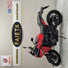 Yamaha Tracer 7 - 2023