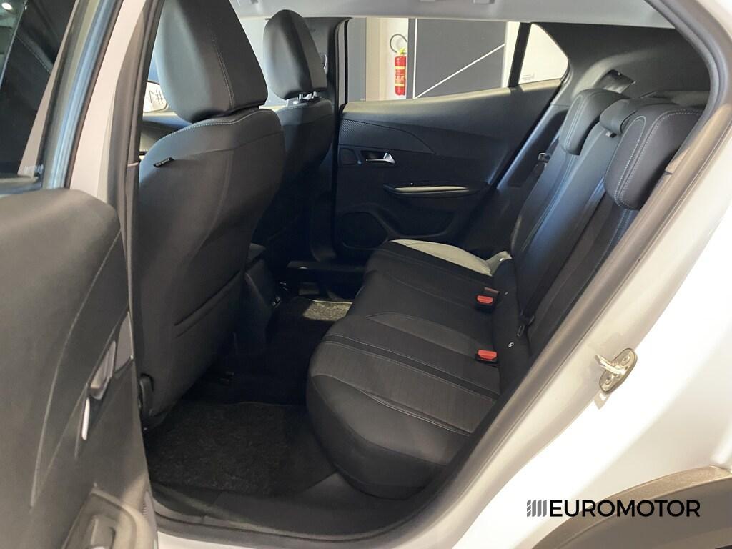 Peugeot 2008 1.2 PureTech Allure Pack