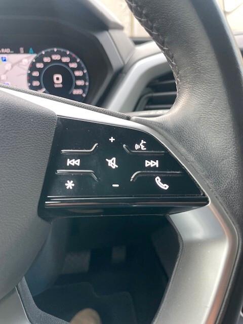 Audi Q4 35 e-tron Business Advanced