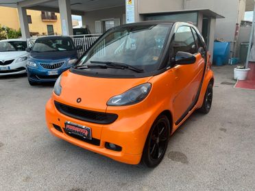 Smart ForTwo 1000 52 kW MHD coupé pure