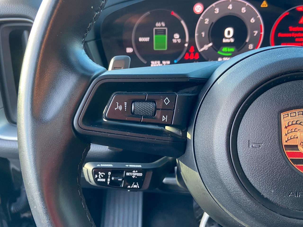 Porsche Cayenne Coupè 3.0 e-hybrid tiptronic