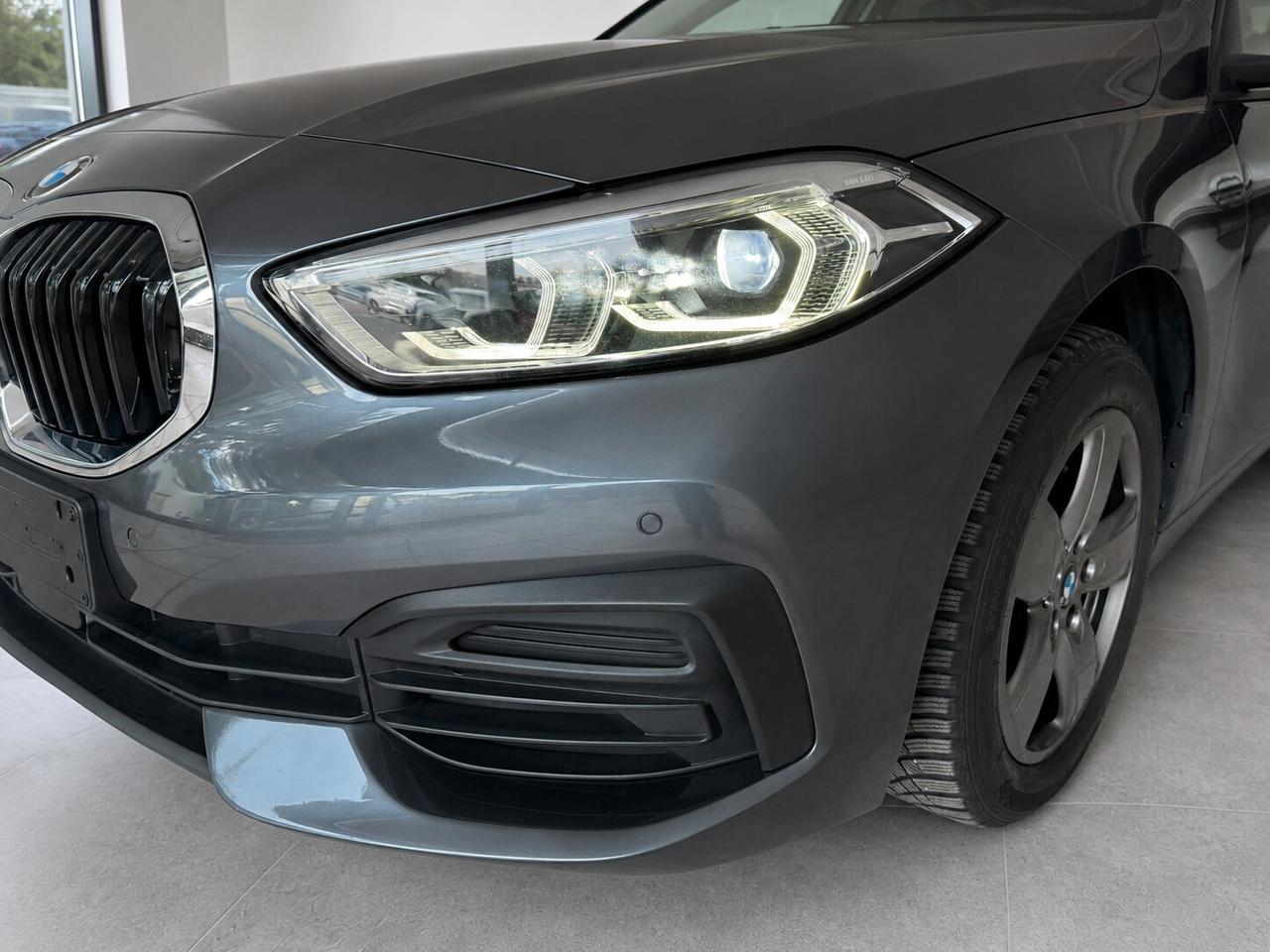 Bmw 116 116d 5p. Business Advantage - 2020