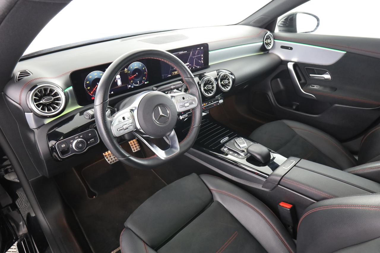 MERCEDES Classe CLA S.Brake CLA 200 Automatic Shooting Brake PREMIUM