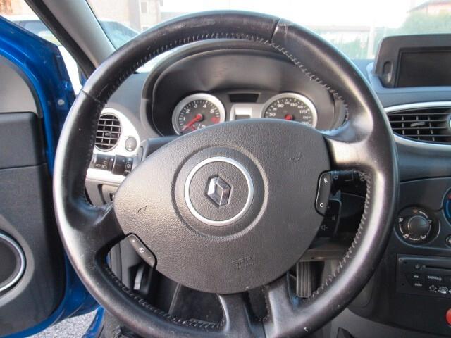 Renault Clio 1.2 16V 3 porte Confort NEOPATENTATI