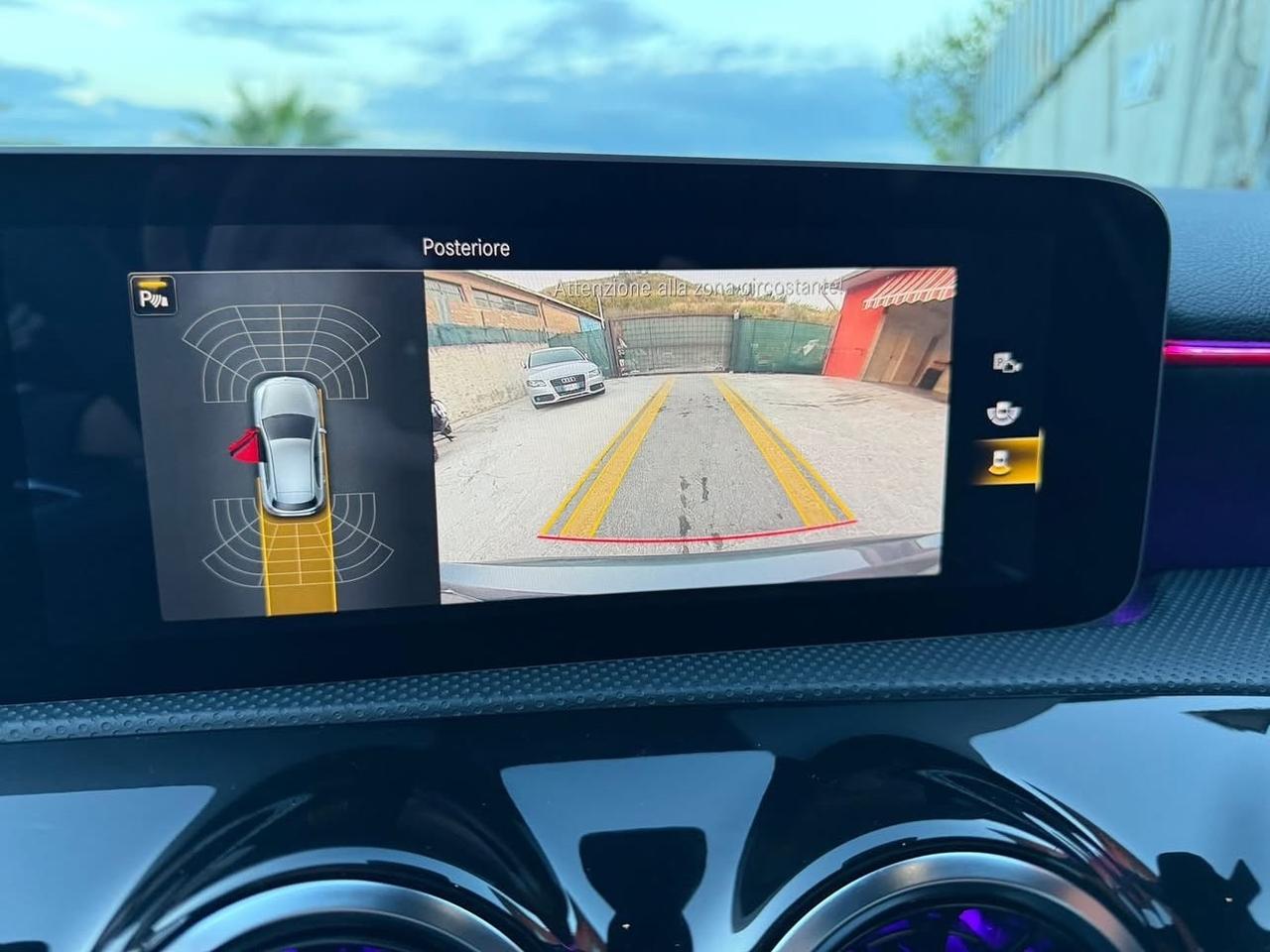 Mercedes-benz A 180 d Automatic Premium AMG LINE