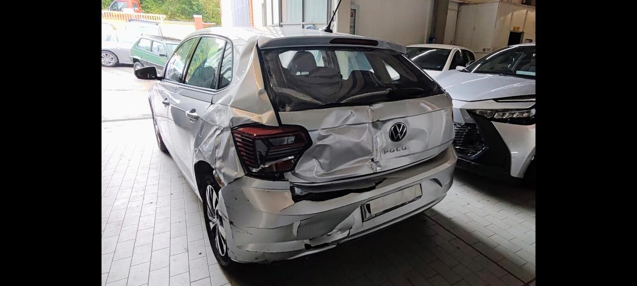 Volkswagen Polo 5 Km 49.000 Incidentata