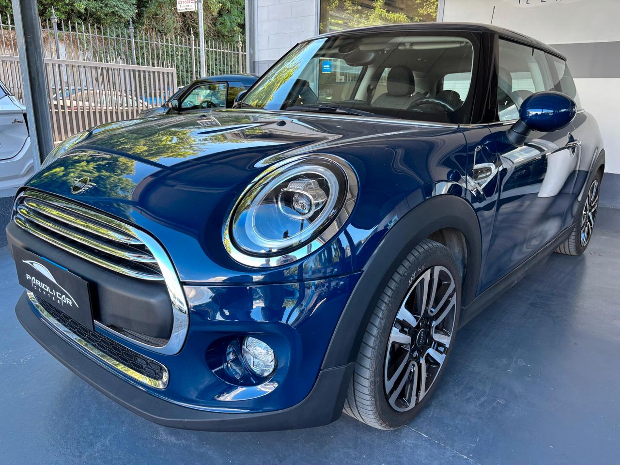 Mini Mini 1.5 One Baker Street