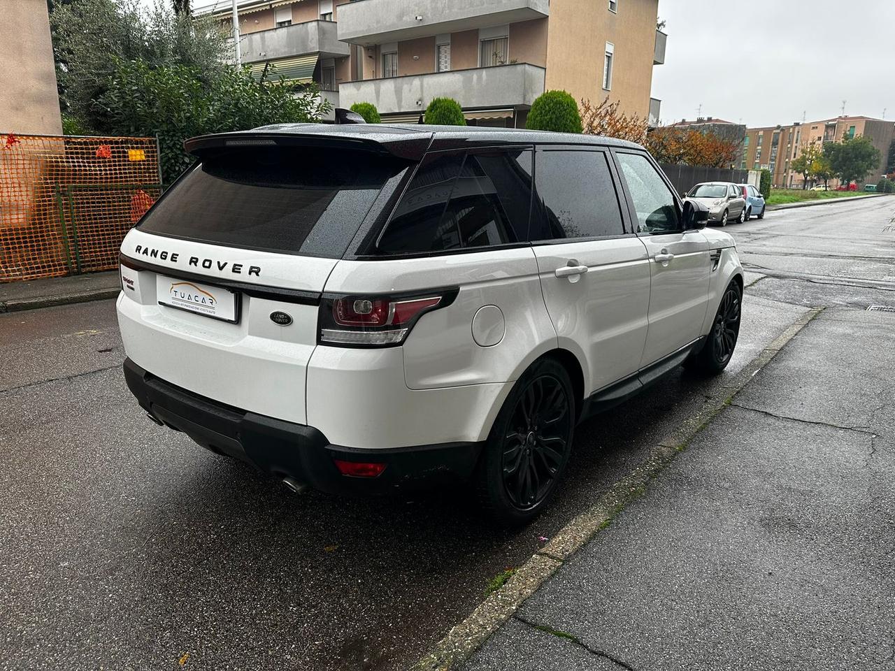 Land Rover Range Rover Sport HSE Dynamic 3.0 TDV6