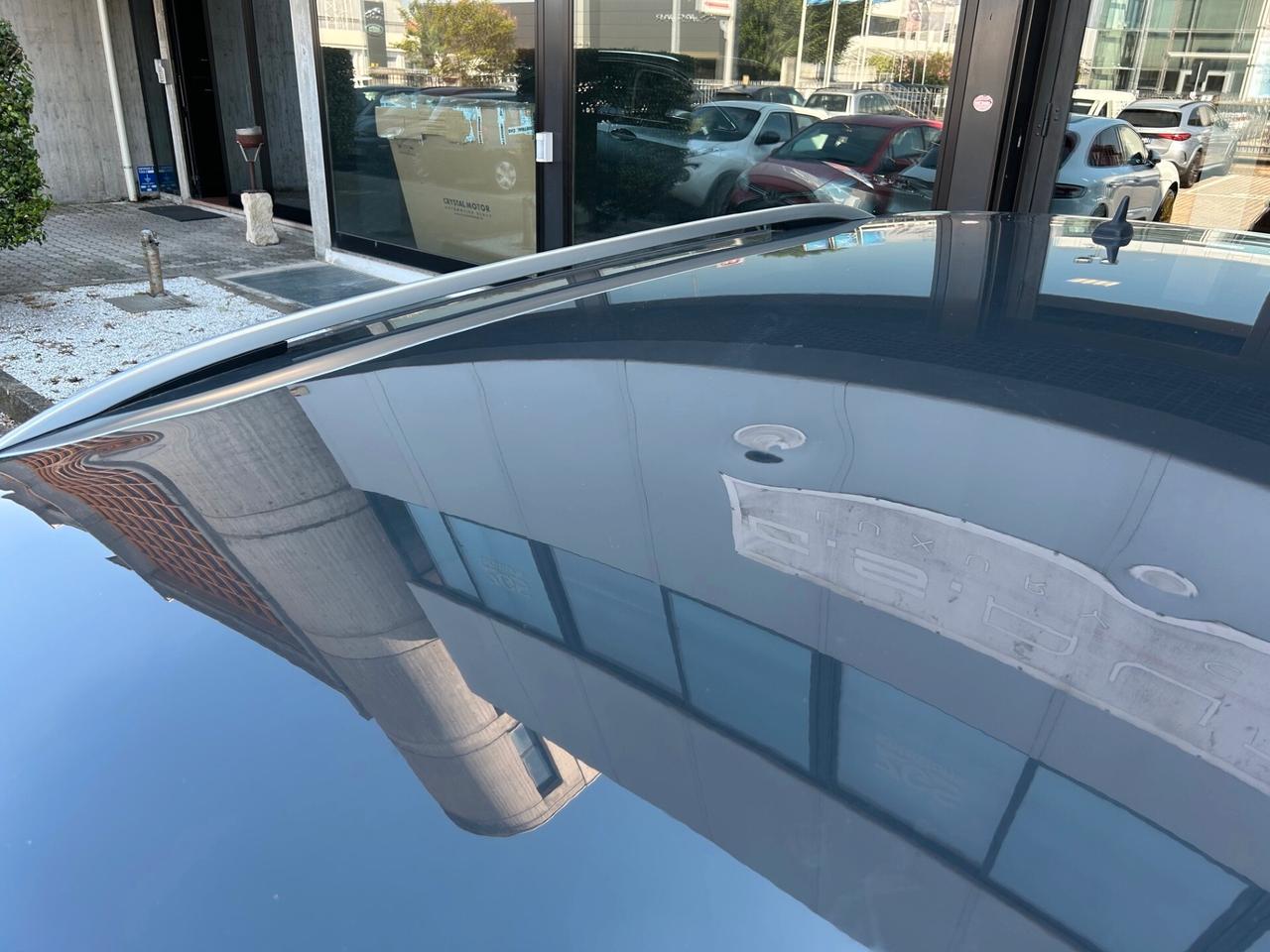 Volkswagen Tiguan 1.6 tdi Business 115cv GRANDINATA