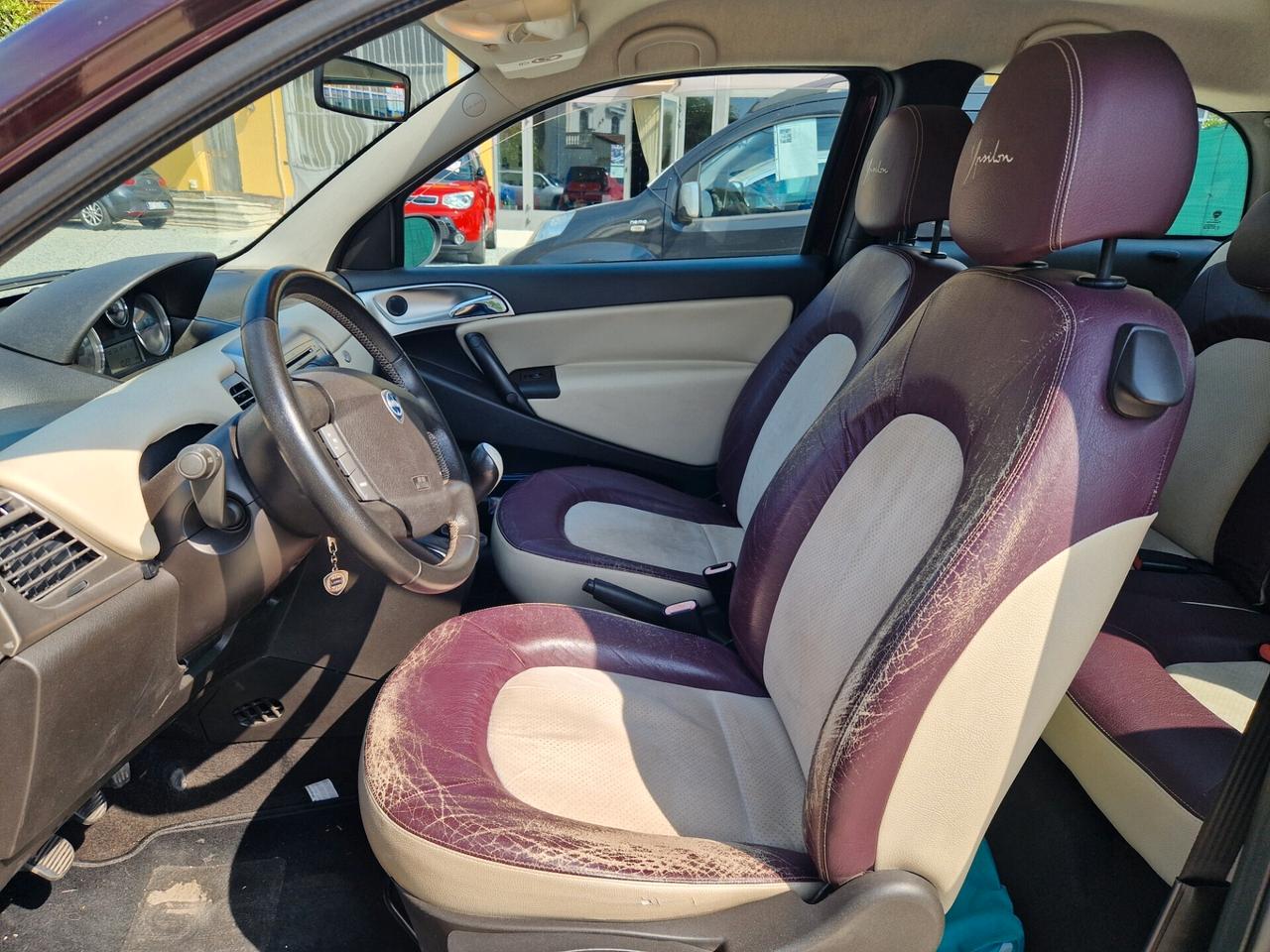 Lancia Ypsilon 1.3 MJT 75 CV Prontissima!