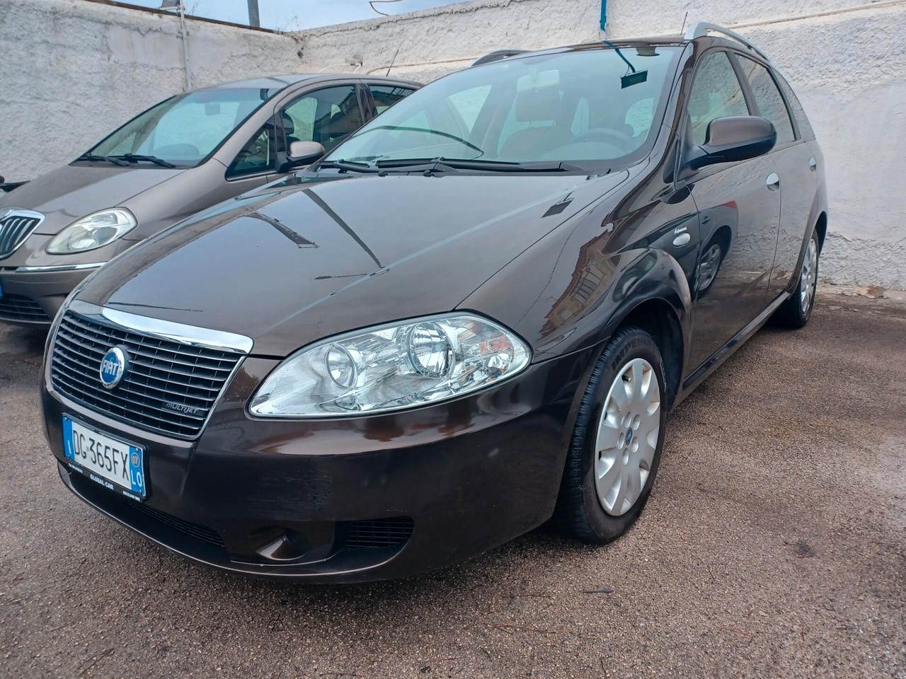 Fiat Croma 1.9 Multijet 120 CV IMMACOLATA