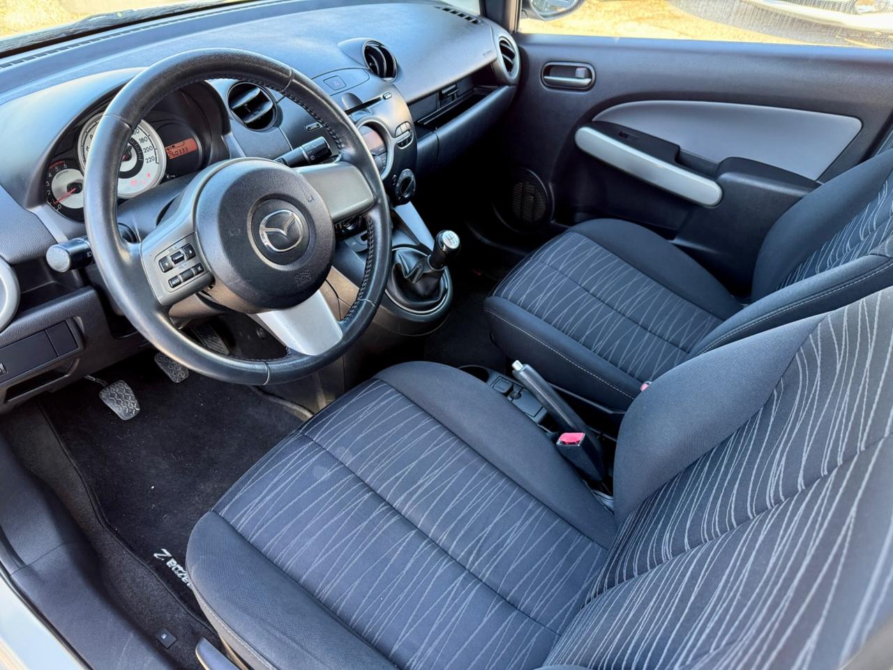 Mazda 2 1.4 TD 68CV 5p. Fun Generation'09 OK NEOPATENTATI