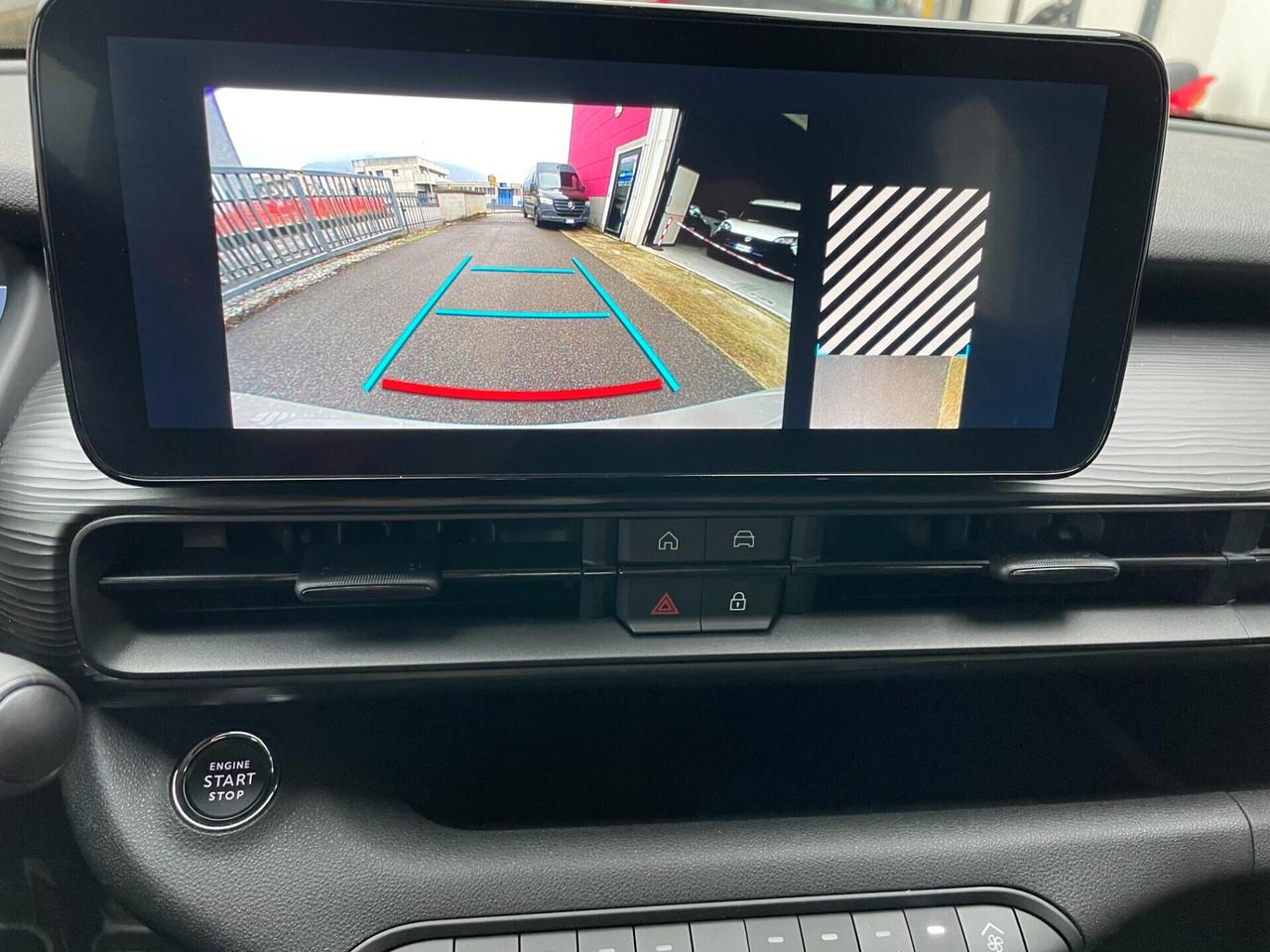 Jeep Avenger 1.2 Turbo 100 CV MHEV Altitude