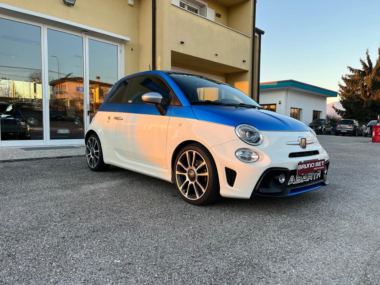 Abarth 595 1.4 Turbo T-Jet 165 CV Turismo