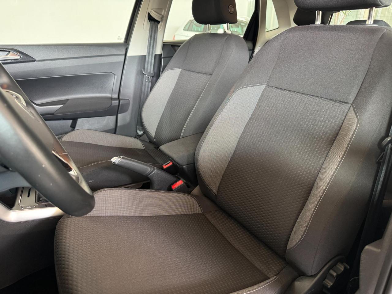 Volkswagen Polo 1.0 tsi Life 95cv dsg