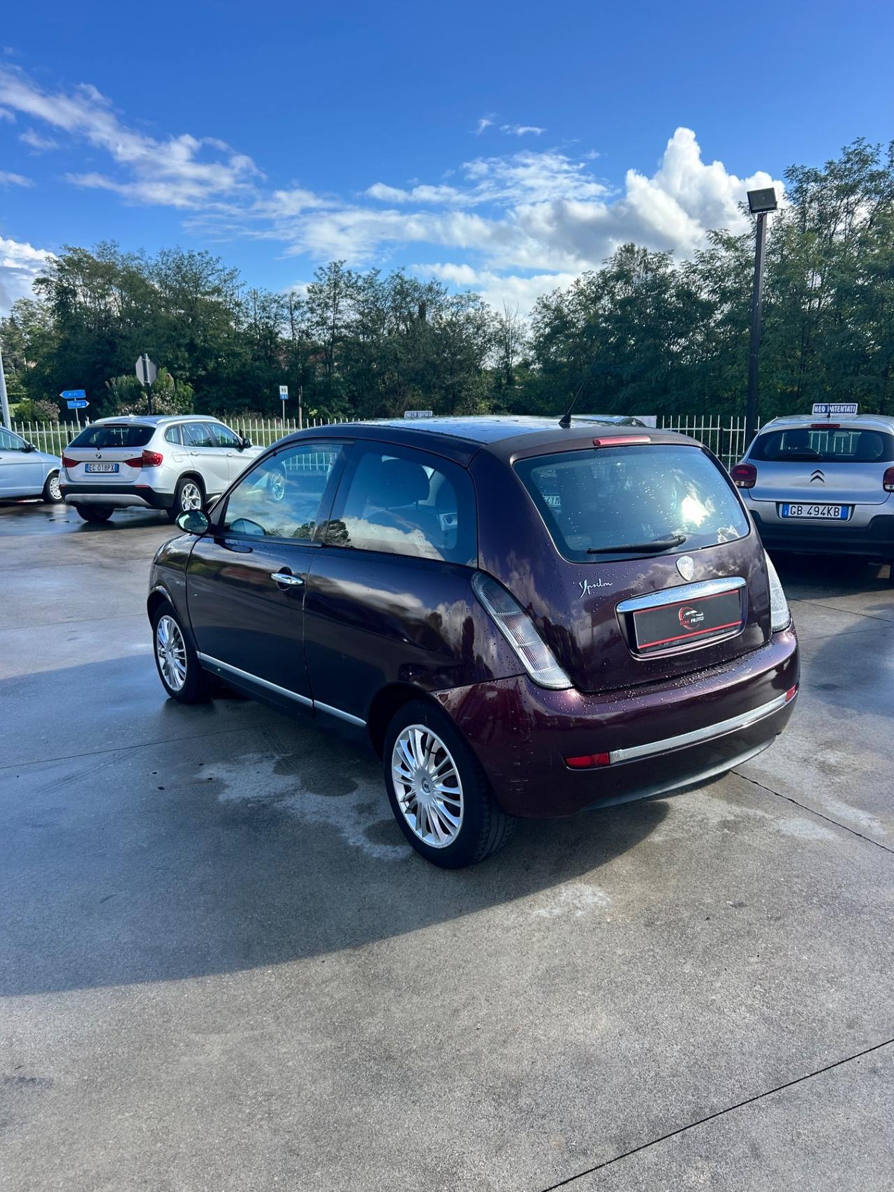 Lancia Ypsilon 1.2 Argento