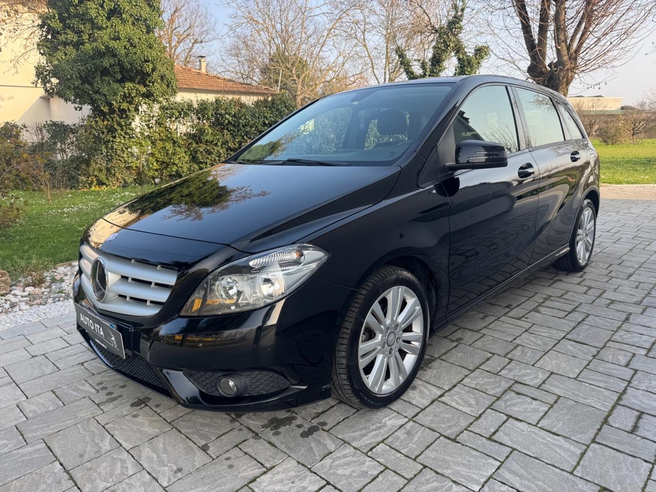 Mercedes-benz B 180 CDI Premium OK NEOPATENTATI