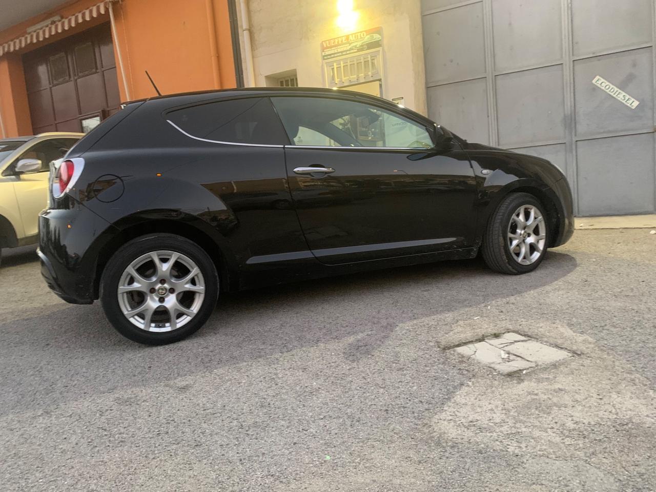 Alfa Romeo MiTo 1.3 JTDm-2 95 CV S&S Distinctive