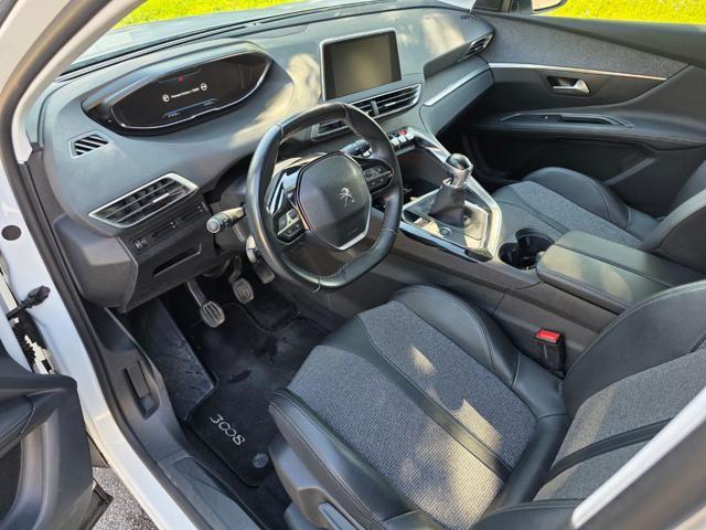 PEUGEOT 3008 PureTech Turbo 130 S&S Allure