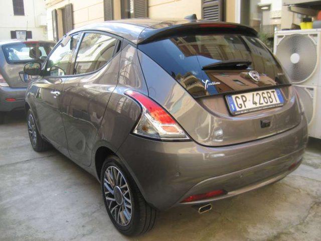 LANCIA Ypsilon 1.0 FIREFLY 5P HYBRID GOLD PLUS