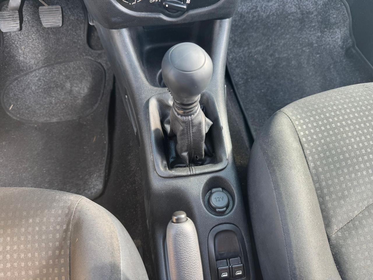 Peugeot 206 Plus 1.1 Benz 5 porte 11 SOLO 104.000 KM