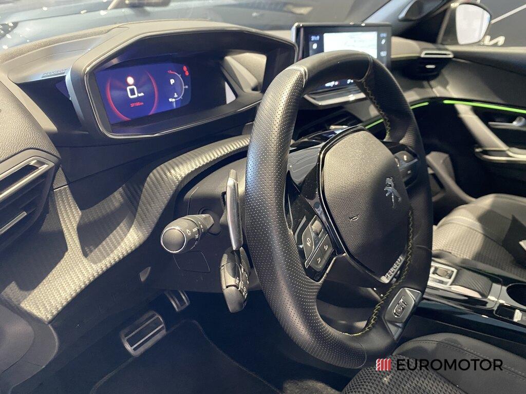 Peugeot 2008 1.5 BlueHDi GT EAT