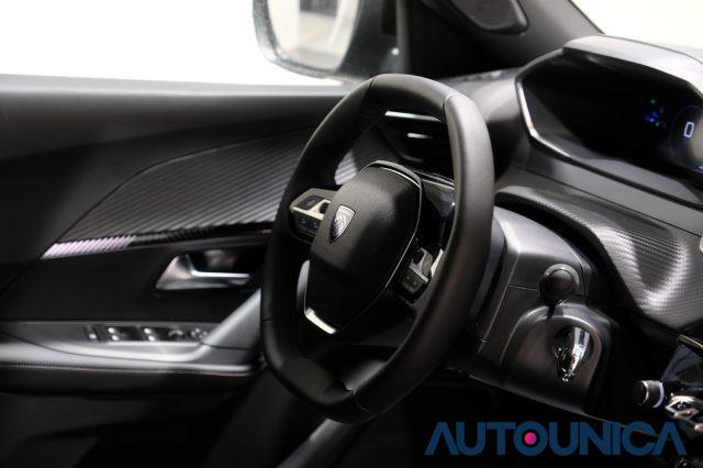 PEUGEOT 2008 PURETECH 100 S&S ALLURE FARI LED NEOPATENTATI